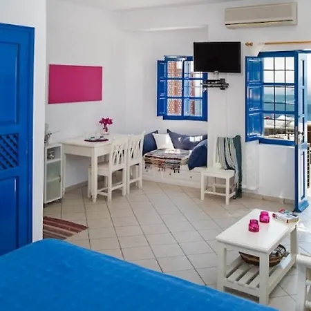 Miamo Imerovigli (Santorini)